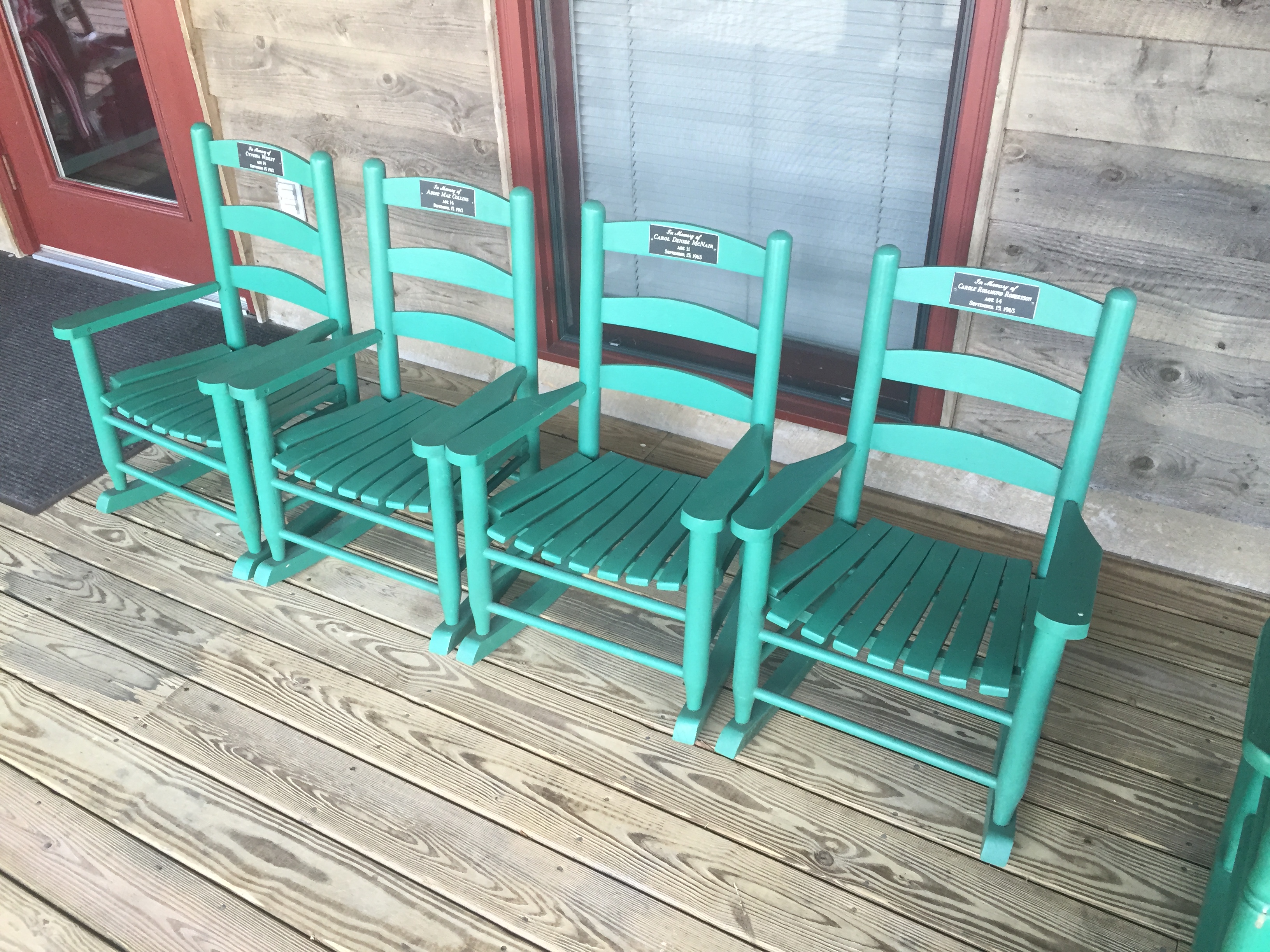 A85DD580-9B39-49AE-804B-2EEB10073EBA